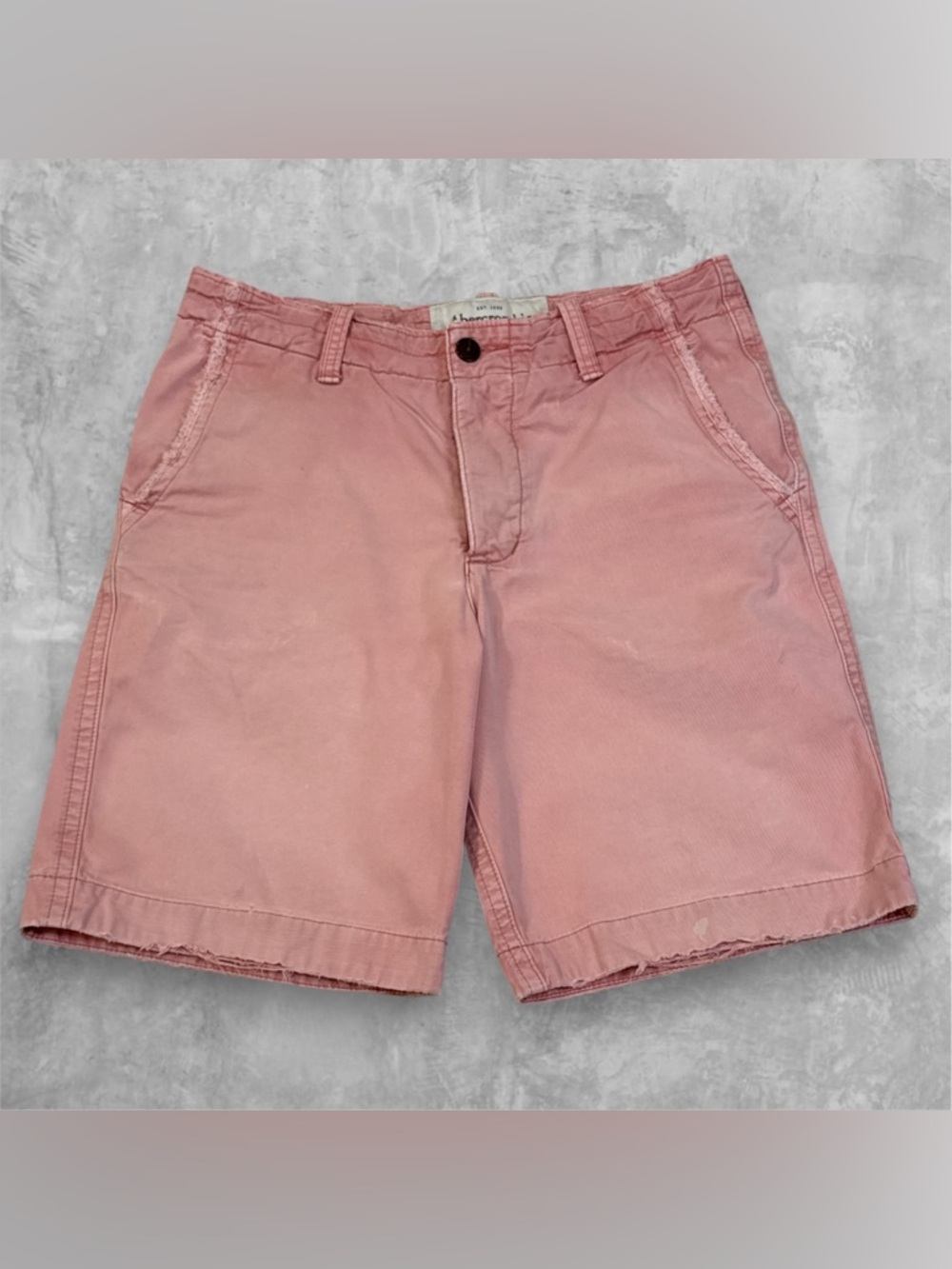 Abercrombie & Fitch Men's Flat Front Distressed Salmon Chino Shorts 10in Size 30